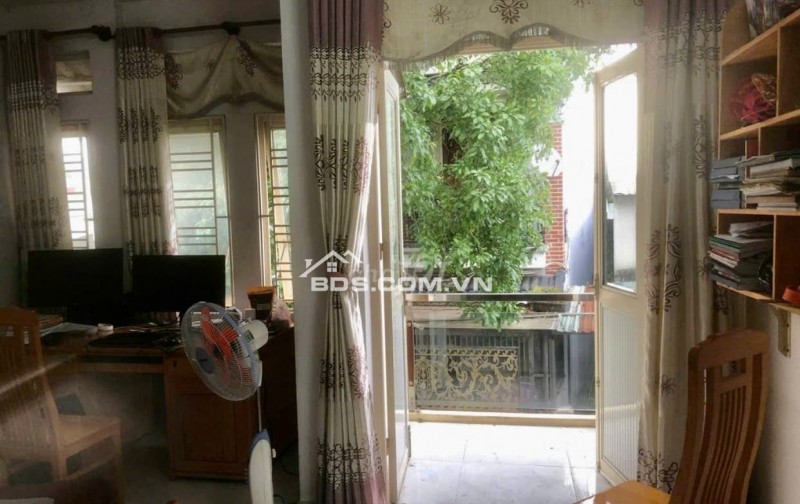 Bán nhà 1 trệt 2 lầu 68/28 Ngô Chí Quốc TP Thủ Đức hẻm xe hơi