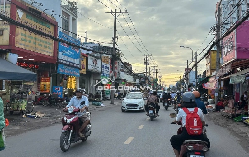 NGỘP LẮM nhà 4L HXH Phạm Văn Chiêu 66m2 8PN cho thuê 43tr gần Dream Home chỉ 8 tỷ hơn.