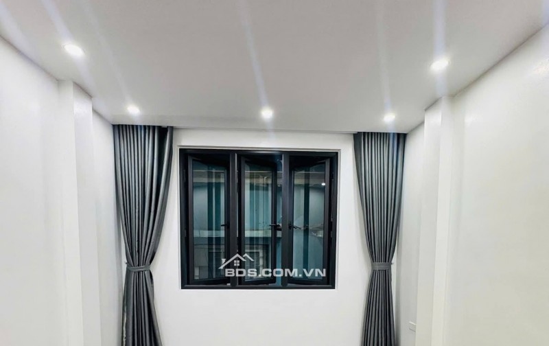 Nhà Đẹp Hồng Mai, Hai Bà Trưng 22/25m, 5 tầng, mt 3.2m, giá 6.5 tỷ.