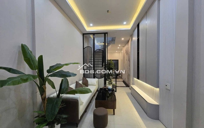 Nhà Đẹp Gần Phố Bùi Ngọc Dương, Hai Bà Trưng 35/40m, 4 tầng, mt 3.5m, giá 9.95 tỷ