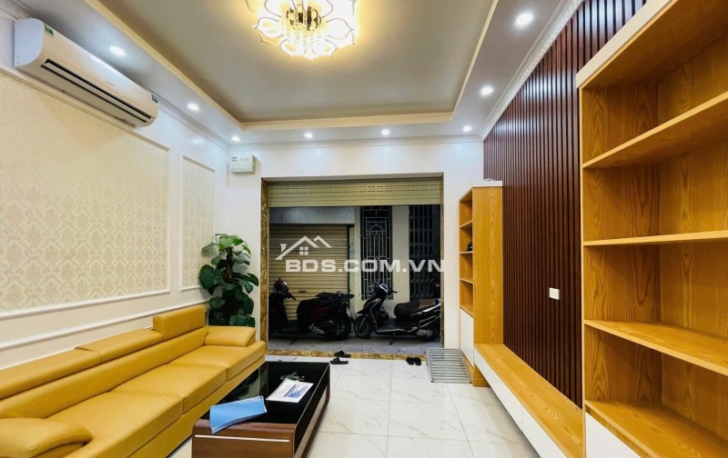 Nhà Đẹp Ở Luôn Kim Ngưu, Hai Bà Trưng 38m, 4 tầng, mt 4.3m, giá 8.5 tỷ.