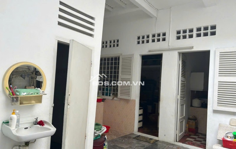 Chính chủ bán nhà siêu VIP hẻm xe hơi Võ Thị Sáu Q1 gần CV Lê Văn Tám