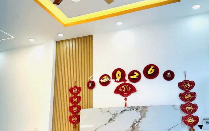 Nhà ĐÓN TẾT Đẹp Rực rỡ. Đạo Thạnh, TP. Mỹ Tho cũ. Giá rẻ bất ngờ.