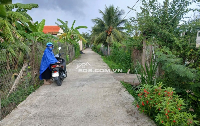 Bán 2 Công đất đường Xe 16 chỗ gần.Lộ Xoài. Ranh Mỹ Tho-Song Bình Chợ Gạo.