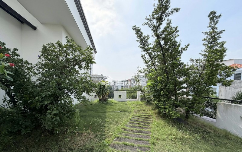 BÁN BIỆT THỰ LÔ GÓC 2 MẶT TIỀN KDC PHÚ MỸ – Q7 – NGANG LỚN 25M x DÀI 19M(478M2) – CÓ HẦM – SÂN VƯỜN – SIÊU PHẨM HIẾM CÓ CĂN THỨ 2