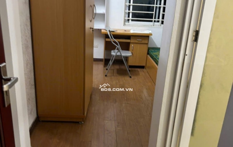 Cho thuê phòng 30 m2 tại ngõ 191 Giáp Bát. Giá: 3.5 triệu/tháng