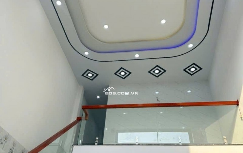 Bán nhà 1 trệt 1 lầu