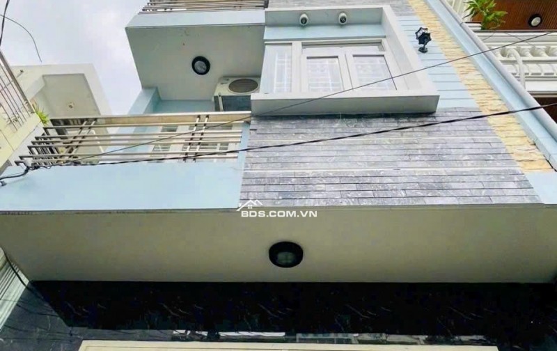 Hẻm Xe Hơi Gần MT Emart Phan Huy Ích, 3 tầng, chỉ 6.4 tỷ