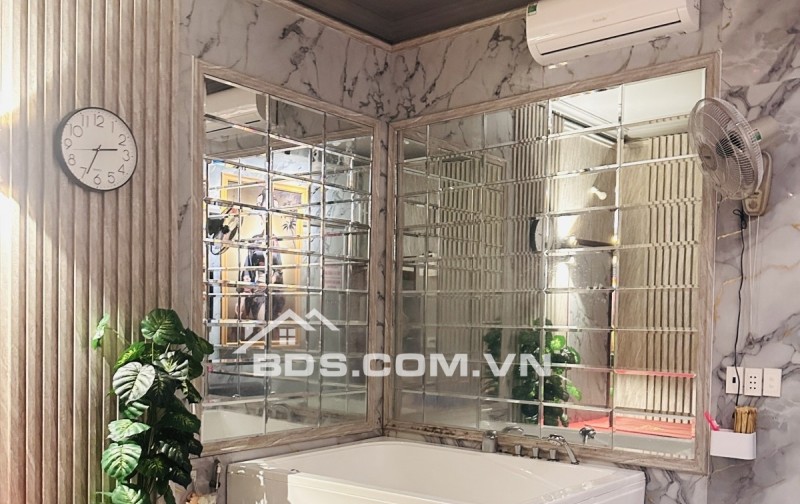 Siêu Phẩm Mặt Tiền Đường Hoàng Quốc Việt• Kinh Doanh Sầm Uất• Phú Thuận• Q7• 6x34• Dòng Tiền 50tr/tháng