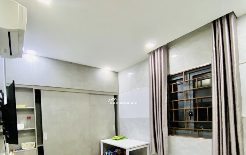 Nhà Đẹp 4 Tầng KDC Sài Gòn Mới• Huỳnh Tấn Phát• Giáp Q7• 52M2(4.5x11.5)• 4PN• 4WC• Nhỉnh 6Tỷ