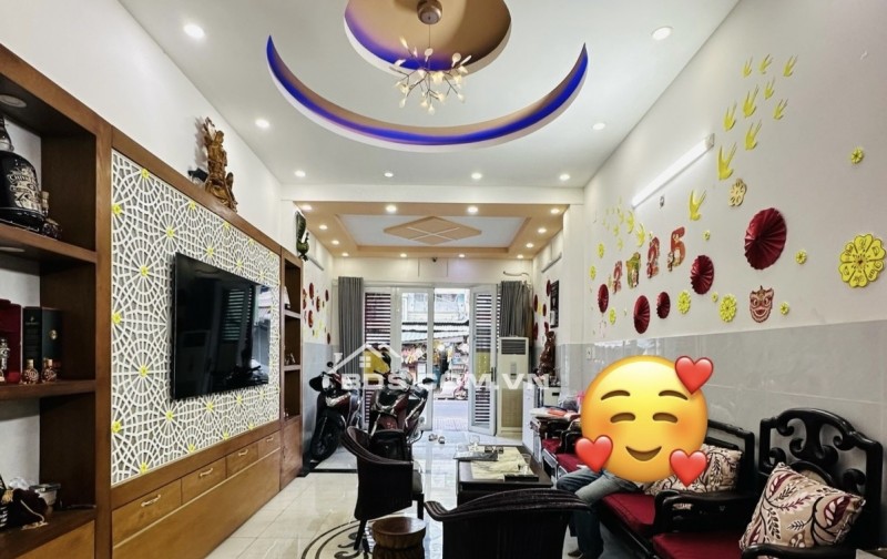 BÁN NHÀ 4 TẦNG – MẶT TIỀN KINH DOANH Đ. ĐÀO CAM MỘC – NGAY CHỢ PHẠM THẾ HIỂN Ngày đăng: Hôm