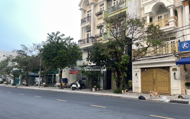 QUÁ NGON - DUY NHẤT 1 CĂN NGAY TT NHÀ BÈ - HUỲNH THỊ ĐỒNG - MẶT TIỀN ĐƯỜNG 20M - GẦN CHỢ - NGANG 5M - CHO THUÊ DÒNG TIỀN 30tr/th - NHỈNH 11TỶ TL