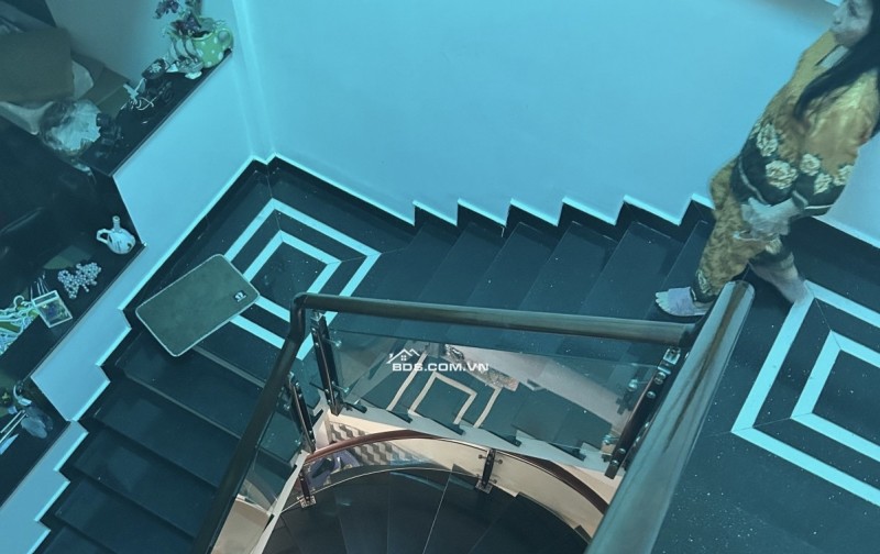 BÁN NHÀ 4 TẦNG – NGAY CHỢ RẠCH ÔNG – NGUYỄN THỊ TẦN – Q.8 – 106M2 – CHỦ NGỘP GIẢM NHIỀU