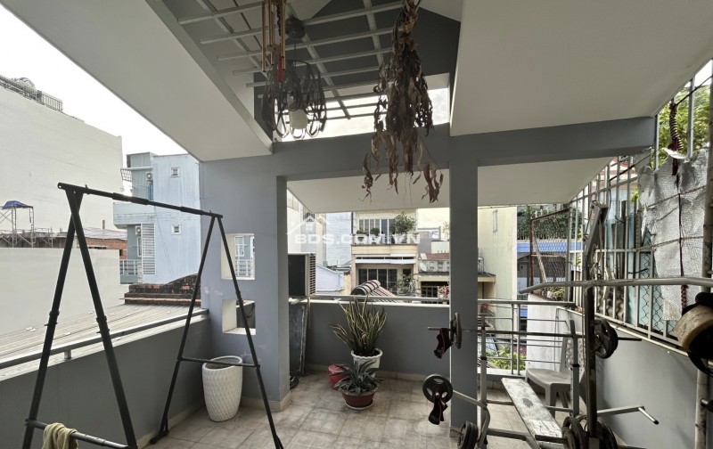 BÁN NHÀ 4 TẦNG – NGAY CHỢ RẠCH ÔNG – NGUYỄN THỊ TẦN – Q.8 – 106M2 – CHỦ NGỘP GIẢM NHIỀU