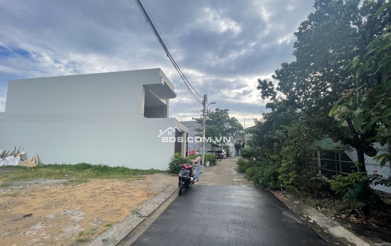 BÁN ĐẤT ĐẸP ĐƯỜNG 6M – KHU PHÂN LÔ – GẦN NGUYỄN VĂN TẠO – NHÀ BÈ – 5x17(83M²) – GPXD 4 TẦNG – GIÁ 4,2 TỶ