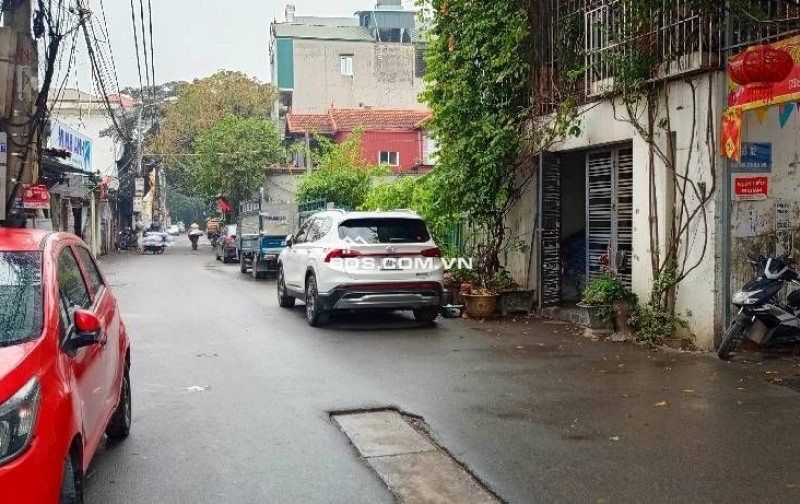 BÁN ĐẤT TẶNG NHÀ C4  - DƯƠNG NỘI -  Ô TÔ NGỦ TRONG NHÀ - LÔ GÓC  - NGÕ THÔNG - 1 NHÀ RA PHỐ -HÀNG XÓM KĐT GLEXIMCO -KĐT AN HƯNG - SÁT AEON HÀ ĐÔNG