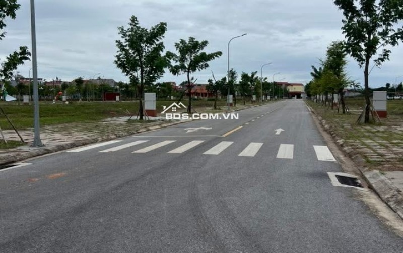 Kdt Đồng Cửa 2 - Lục Nam chuẩn bị chuyển nhượng sổ đỏ