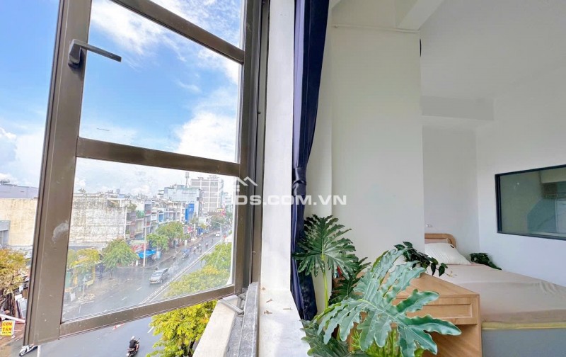 Studio ban công tách bếp – full nội thất siêu hiện đại