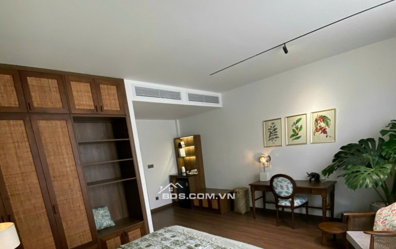 Bán và cho thuê nhà phố full nội thất, trung tâm Buôn Mê Thuột