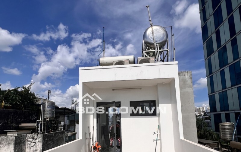 Gần hẻm xe hơi - giáp MT Cách Mạng Tháng 8 - thu 35tr/th - 5 tầng - chỉ 6 tỷ 99