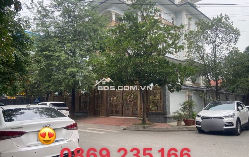 Bán nhà 3 tầng -  lô góc tại khu Phúc Thành 2.