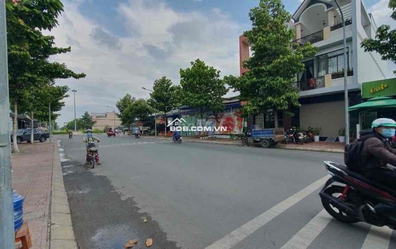 MẶT TIỀN Nguyễn Công Bình. Đất+ Nhà rộng 163m2. P Thới Sơn (P.6, MỸ THO cũ)