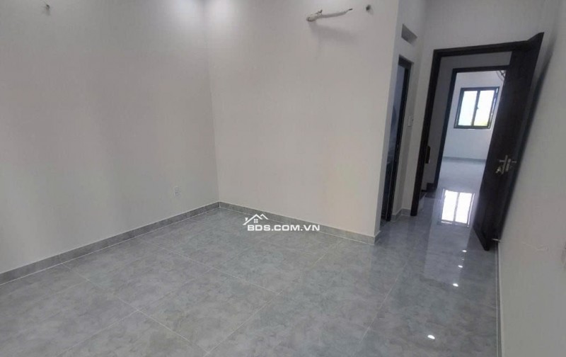 HIẾM LÂM VĂN BỀN NGANG KHỦNG 6.4M, 4 TẦNG BTCT NHÀ MỚI TOANH DỌN VÀO Ở LIỀN ,giá NHỈNH 6 TỶ