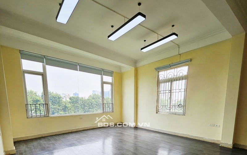 Còn duy nhất 01 văn phòng cần cho thuê 225A Nguyễn Ngọc Vũ - 6 triệu