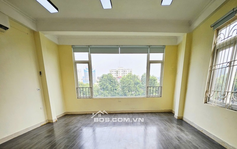 Còn duy nhất 01 văn phòng cần cho thuê 225A Nguyễn Ngọc Vũ - 6 triệu