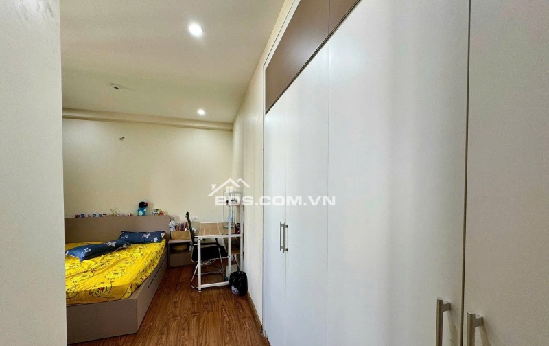 Chung cư Ruby Garden, Nguyễn Sỹ Sách, P15, TB, 83m2, 2PN, 2WC, 10tr/th, Nhà mới