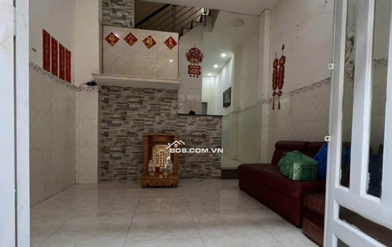 Nhà 3 lầu Phạm Văn Chí P7 Quận 6 giá 5 tỷ 600 còn bớt