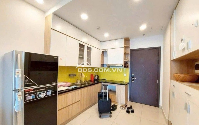 Cho thuê căn 1PN, C/c Republic, Cộng Hòa, TB, 45m2, Nội thất, 11tr/th.