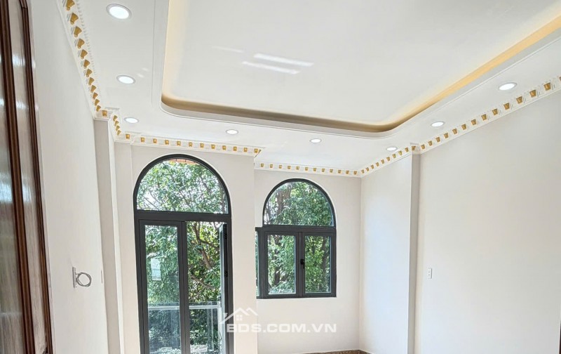 Nhà mới đẹp đường số 44 khu Bình Phú Quận 6 giá chỉ 13 tỷ 400