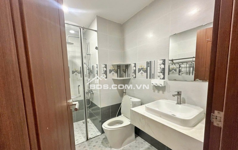 Căn hộ Coopmart Trường Chinh, 110m2, 3PN, 2WC, Nội thất, 13tr/th