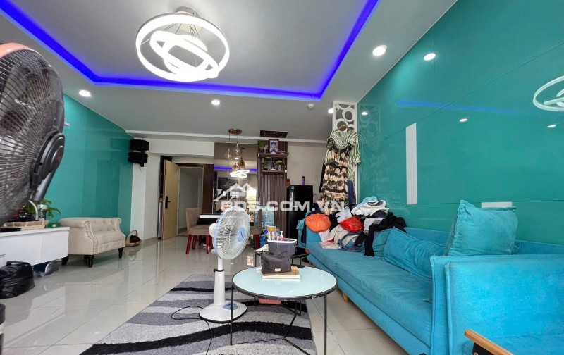 Căn Góc, chung cư Oriental, Âu Cơ, TP: 3p ngủ, 117m2, đầy đủ NT, 15tr5/th.