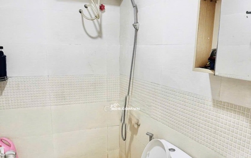 C/c Ruby Garden, Nguyễn Sỹ Sách, 120m2, NT, 3PN, 2WC, giá 12tr5/tháng.