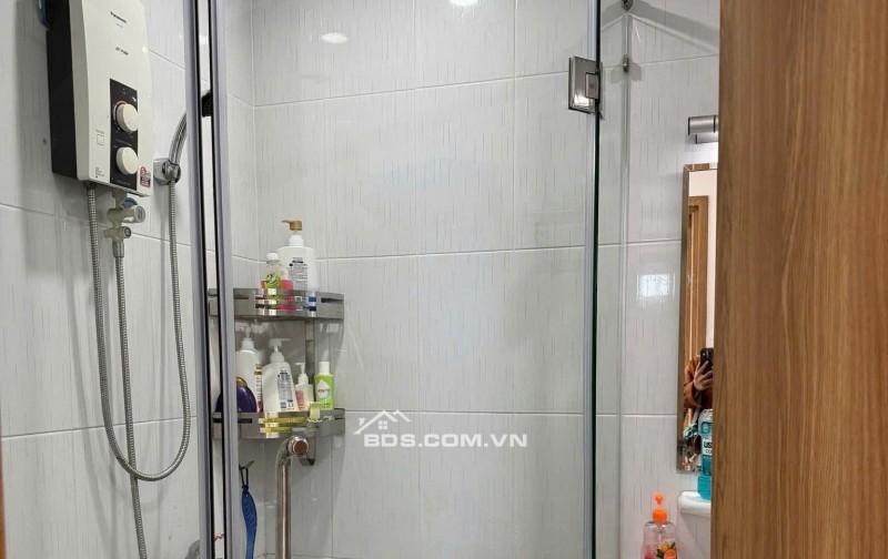 Carillon 1, Hoàng Hoa Thám, P13, TB, 77m2, 2PN, 2WC, Bancong, 13tr/th.