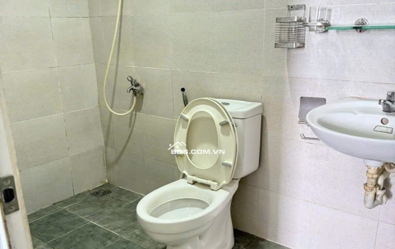 Idico Tân Phú, Lũy Bán Bích ,TP: 72m2, 2PN, 2WC, NTCB , 9tr/th