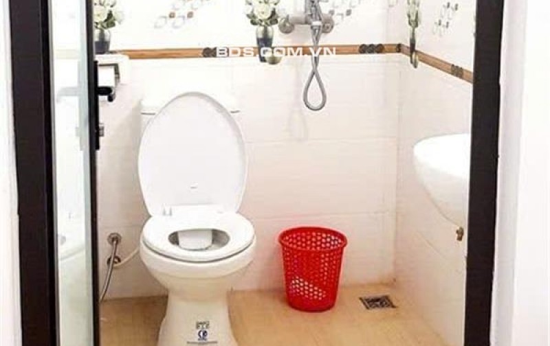 Cho thuê phòng ngõ 99 Trung Kính, full đồ, thang máy, chỉ 5 triệu