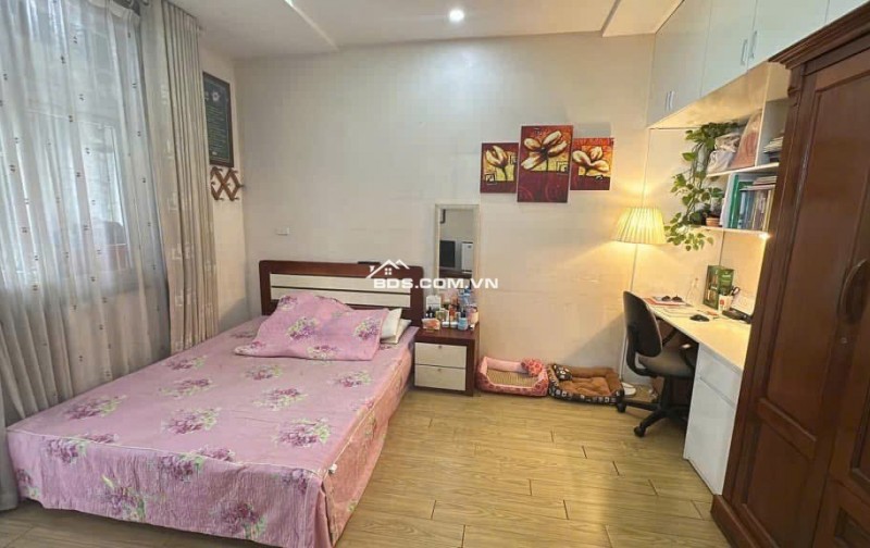 Căn góc, 3PN, 2WC, C/c Babylon, Âu Cơ, TP, 110m2, Nội thất, 15tr/tháng.