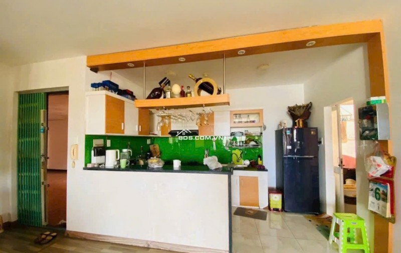 Chung cư Nam Kỳ Khởi Nghĩa, Q3, 97m2, Thang Bộ, 2PN, Tolet 11tr/tháng.