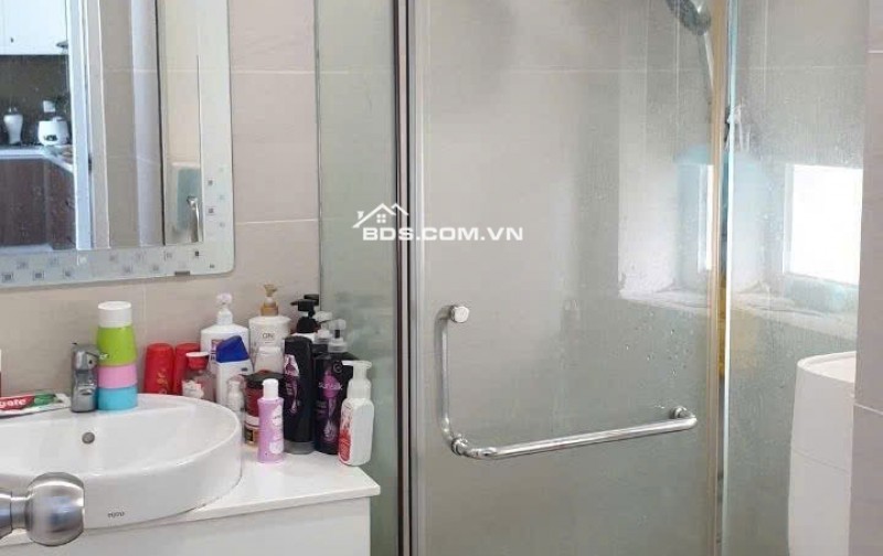 Giá 15tr5/th, 110m2, 3PN, 2WC, Nội thất, C/c Oriental, Âu Cơ, TPhú.