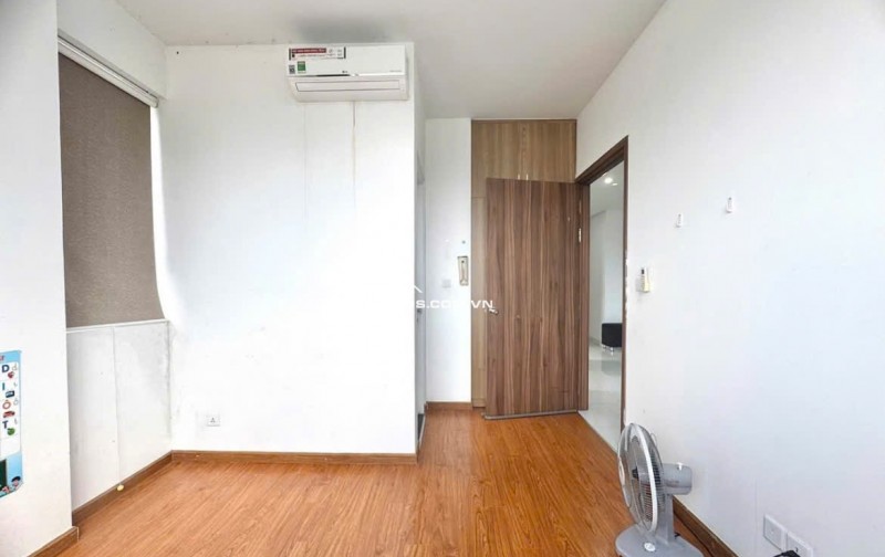 Giá 13tr/tháng, C/c Carillon 3, Hoàng Hoa Thám, P13, TB, 75m2, 2PN, 2WC.