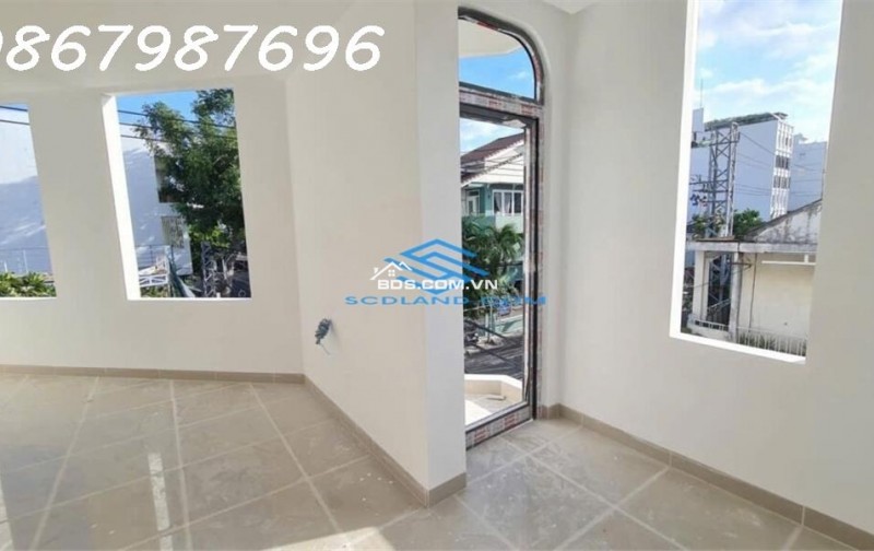 Bán Căn Góc 2 Mặt Tiền Trung Tâm Nha Trang – Nhà 4 Tầng + Tum – Giá 8 Tỷ