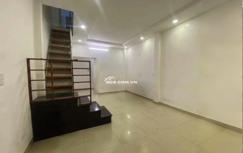 [PHƯỜNG BÀN CỜ] BÁN NHÀ 3 TẦNG NGUYỄN ĐÌNH CHIỂU – GẦN CX ĐÔ THÀNH – CHỈ 5.5 TỶ