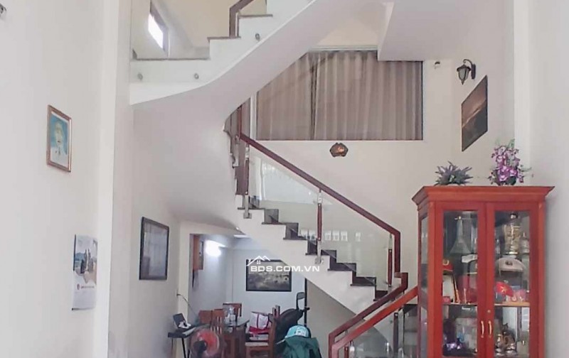 Hẻm Xe Hơi Thông- 4 tầng - Nguyễn Văn Công thông Nguyễn Kiệm - 9.5 Tỷ