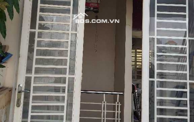 CẦN BÁN GẤP NHÀ TRUNG TÂM QUẬN 7 - MẶT TIỀN ĐƯỜNG - GIÁ 7.6 TỶ