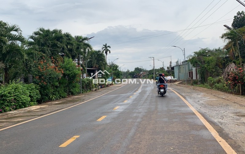 CẦN BÁN 3 LÔ ĐẤT 15X40=600M2 THỔ CƯ SHR NGAY TRUNG TÂM PHƯỜNG GIÁ 195TR