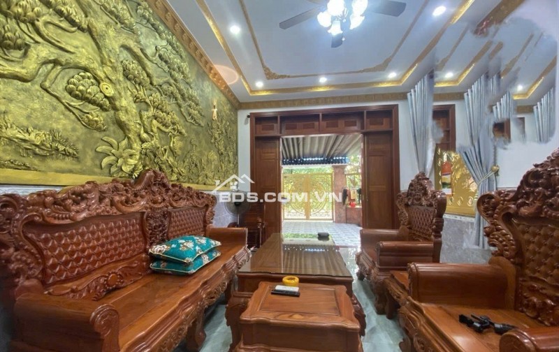 Bán Biệt Thự Cao Cấp 1 Trệt 2 Lầu.Góc 2 Mặt Tiền Thành Phố Biên Hoà Đồng Nai