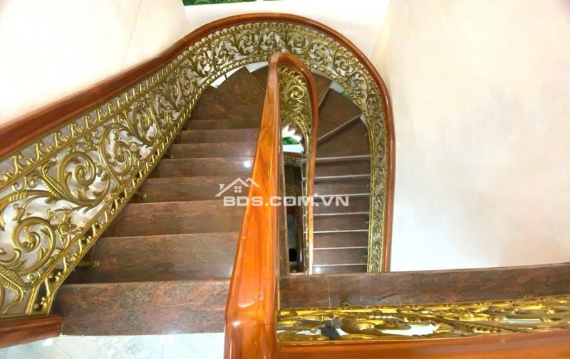 Bán Biệt Thự Cao Cấp 1 Trệt 2 Lầu.Góc 2 Mặt Tiền Thành Phố Biên Hoà Đồng Nai